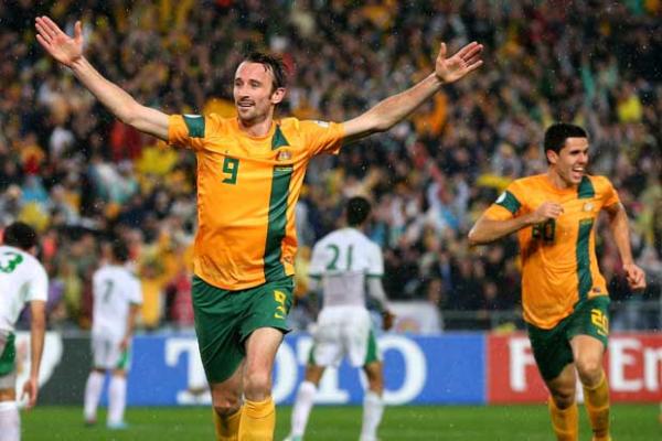 Kennedy sends Socceroos to Brazil