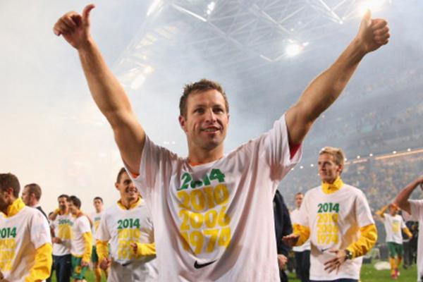 Neill signs with Japanese club