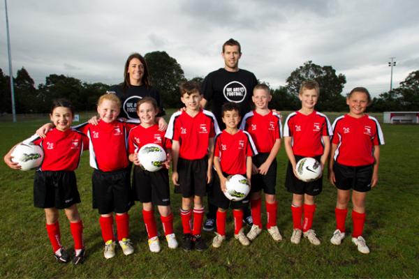 Children meet Aussie stars