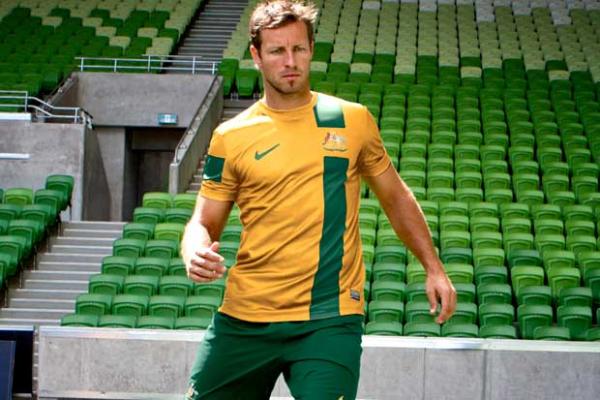 Nike release new Qantas Socceroos home kit
