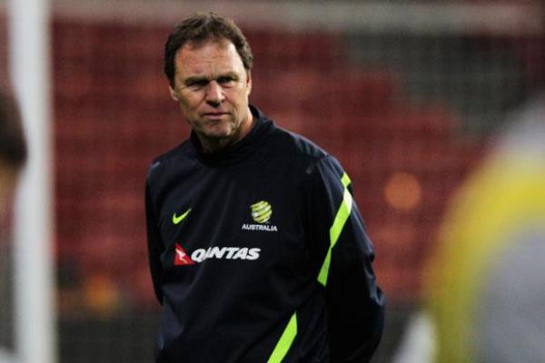 Osieck to let youngsters off leash