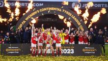 Arsenal lift Conti Cup trophy after beating Chelsea 3-1 