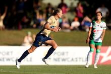 NEWCASTLE, AUSTRALIA - DECEMBER 17: Emily van Egmond of the Jets celebrates scoring a goal during the A-League Women round eight match between Newcastle Jets and Western United at No. 2 Sports Ground, on December 17, 2023, in Newcastle, Australia. (Photo by Brendon Thorne/Getty Images)