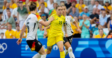Sharn Freier signs new deal with Brisbane Roar