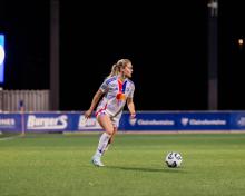 Ellie Carpenter (12 Olympique Lyonnais) in action during the D1 Arkema game between Olympique Lyonnais and RC Strasbourg at OL Training Center in Lyon, France. (Pauline FIGUET SPP)